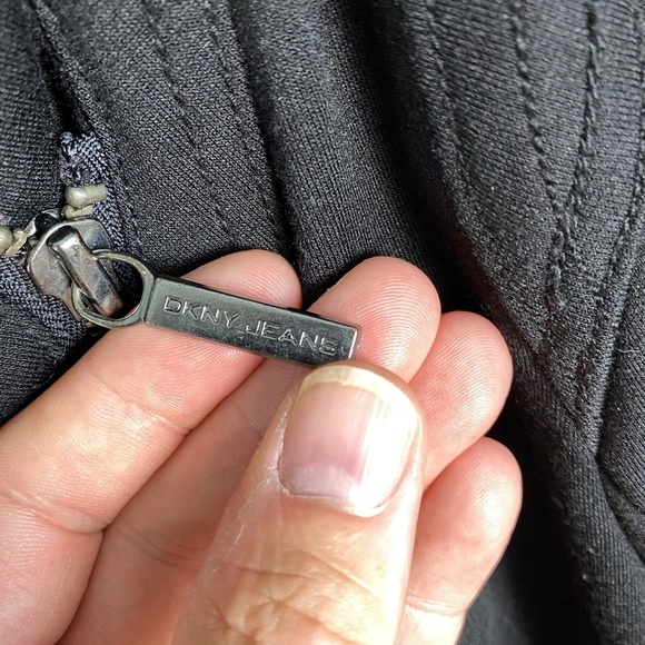 DKNY Jeans Black Off-Center Asymmetric Full Zip Performance Hooded Jacket‎ Large - Picture 3 of 15